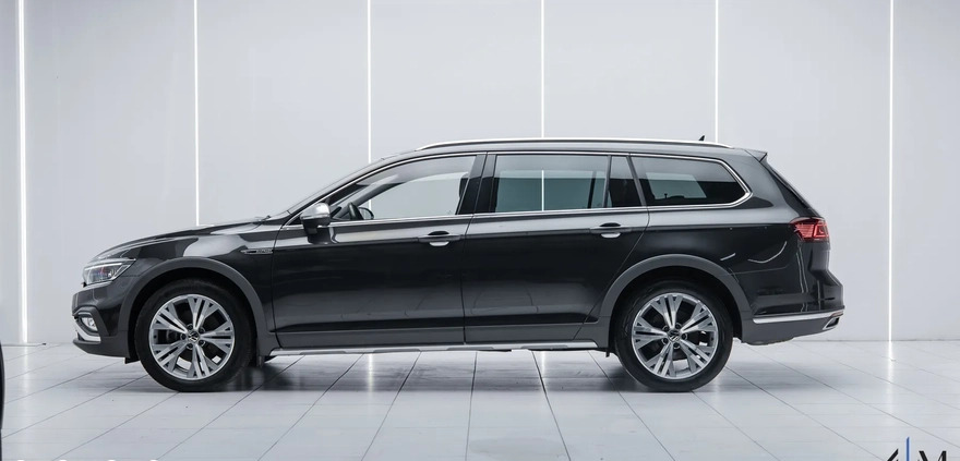 Volkswagen Passat cena 169900 przebieg: 36899, rok produkcji 2021 z Ciężkowice małe 742